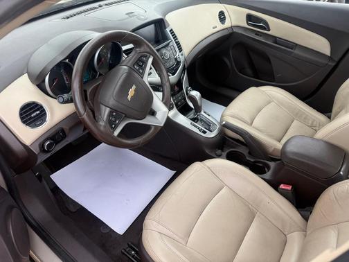 2013 Chevrolet Cruze 2LT