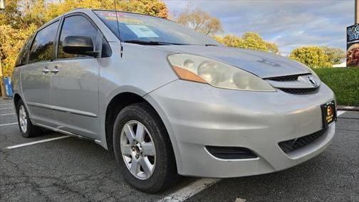 2006 Toyota Sienna LE