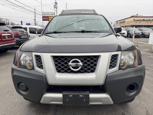 2012 Nissan Xterra S