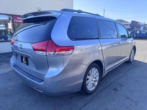 2012 Toyota Sienna Limited