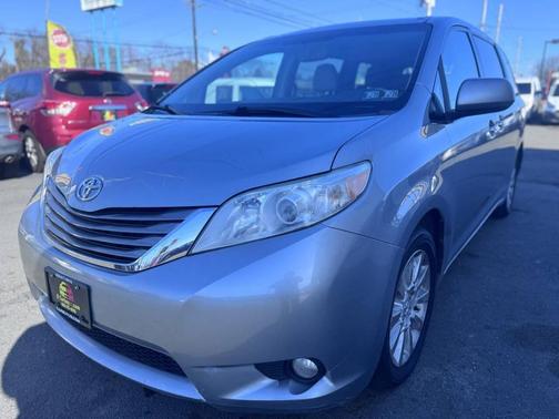 2012 Toyota Sienna Limited