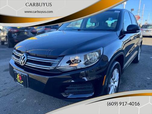 2012 Volkswagen Tiguan LE