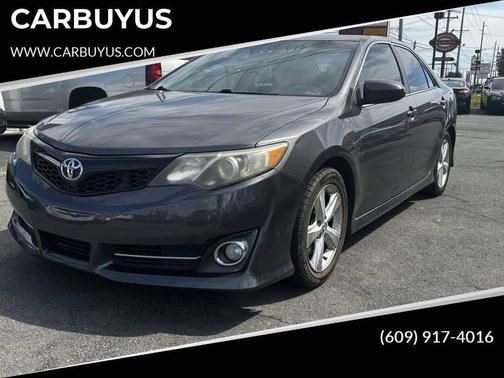 2014 Toyota Camry SE Sport