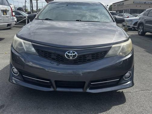 2014 Toyota Camry SE Sport