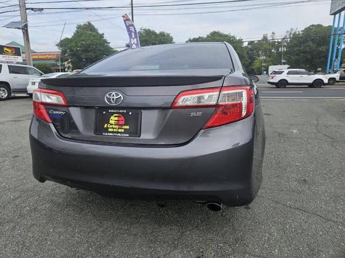 2014 Toyota Camry SE Sport