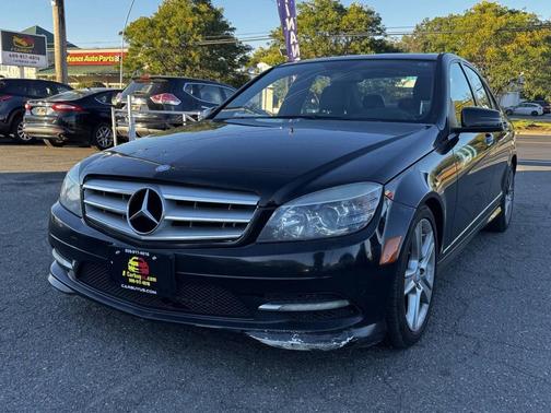 2011 Mercedes-Benz C-Class C 300 4MATIC Luxury