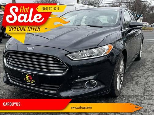 2014 Ford Fusion SE