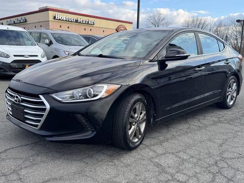 2017 Hyundai ELANTRA Limited