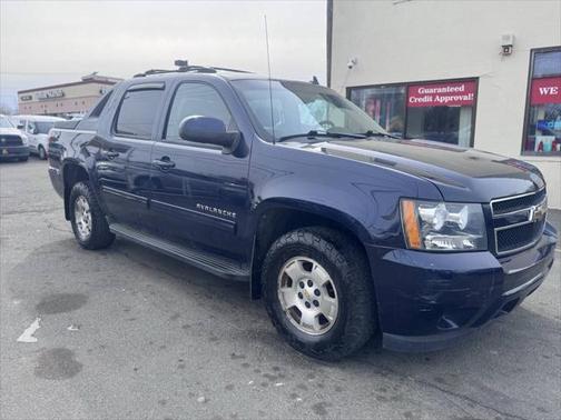 2011 Chevrolet Avalanche 1500 LS