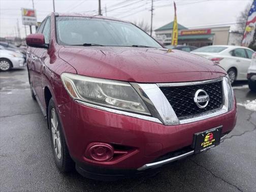 2014 Nissan Pathfinder S