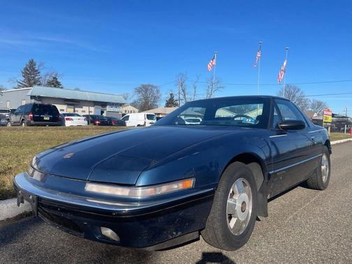 1989 Buick Reatta Base 2dr Coupe
