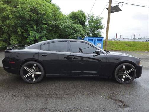 2012 Dodge Charger SE