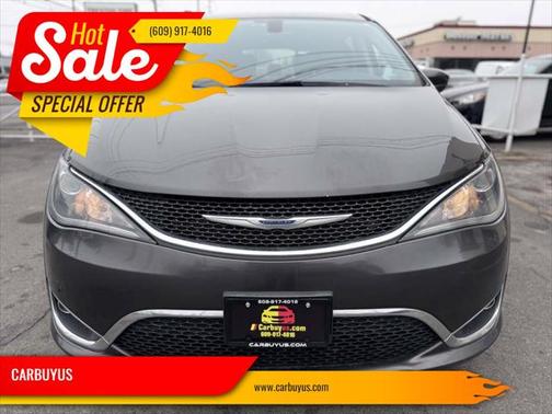 2019 Chrysler Pacifica Touring Plus