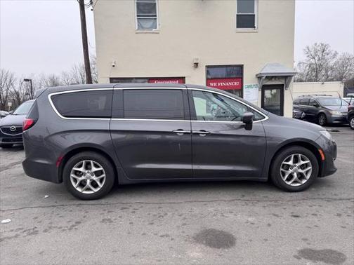 2019 Chrysler Pacifica Touring Plus