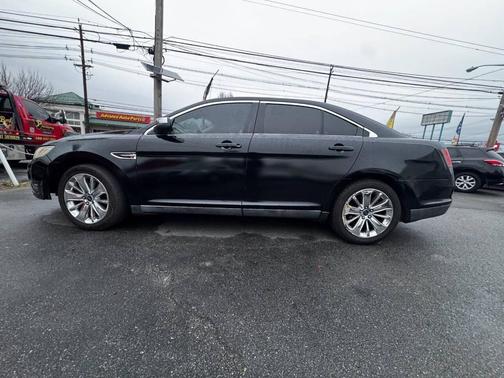 2012 Ford Taurus Limited