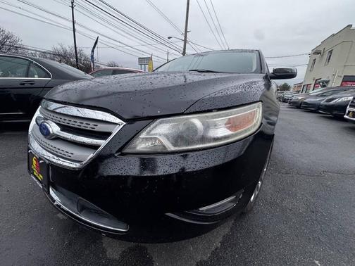 2012 Ford Taurus Limited