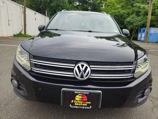 2012 Volkswagen Tiguan SEL