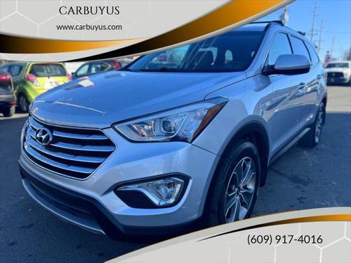 2016 Hyundai SANTA FE SE