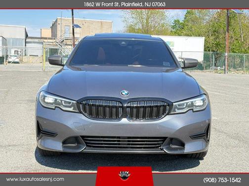Mineral Gray Metallic 2019 BMW 330 xDrive