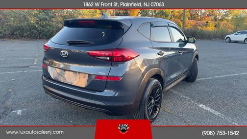 2021 Hyundai TUCSON SE