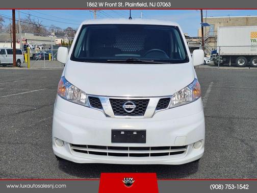 White 2019 Nissan NV200 SV