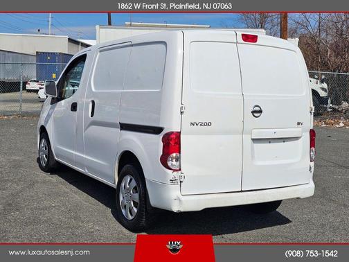 White 2019 Nissan NV200 SV