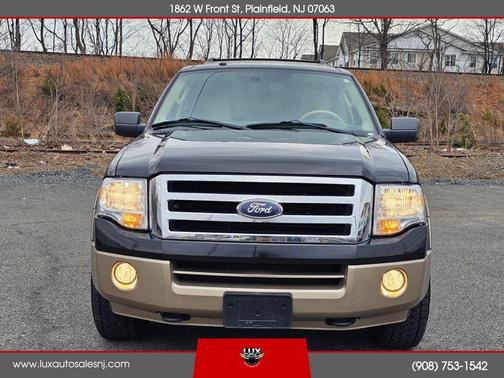 Gray 2013 Ford Expedition XLT