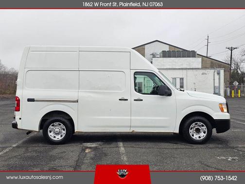 2013 Nissan NV Cargo S Van 3D