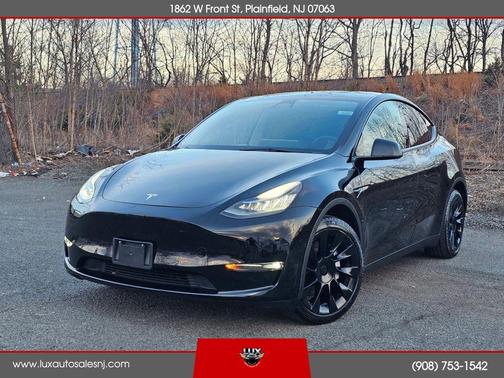 2022 Tesla Model Y Long Range Dual Motor All-Wheel Drive