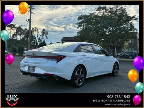 2021 Hyundai ELANTRA SEL