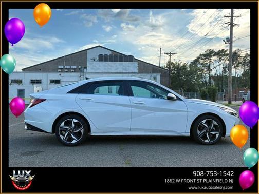 2021 Hyundai ELANTRA SEL