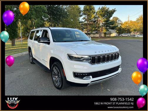 2023 Jeep Wagoneer L Series II 4x2