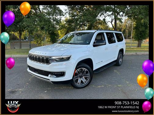 2023 Jeep Wagoneer L Series II 4x2