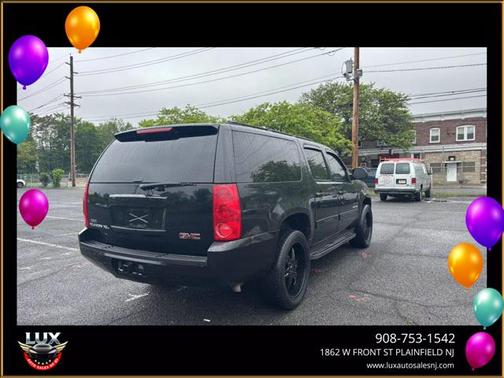 2011 GMC Yukon XL 1500 SLE