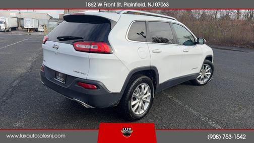 2015 Jeep Cherokee Sport