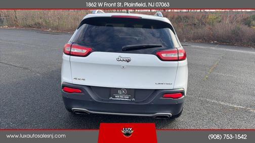 2015 Jeep Cherokee Sport