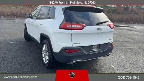 2015 Jeep Cherokee Sport