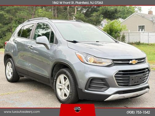 Gray 2019 Chevrolet Trax LT