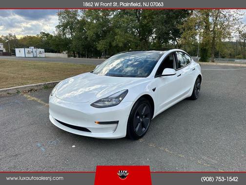 2022 Tesla Model 3 Long Range