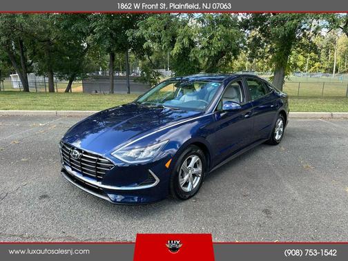 2022 Hyundai SONATA SE