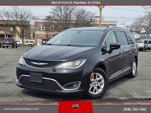 2020 Chrysler Pacifica Touring L