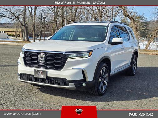 2024 Honda Pilot Touring 8-Passenger