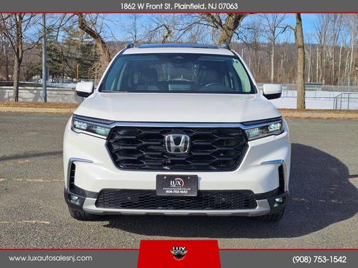 2024 Honda Pilot Touring 8-Passenger