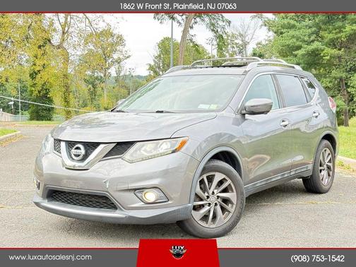 Gray 2016 Nissan Rogue SL