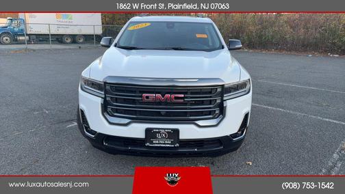 2023 GMC Acadia AWD AT4