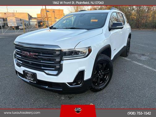 2023 GMC Acadia AWD AT4