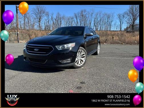 2017 Ford Taurus Limited