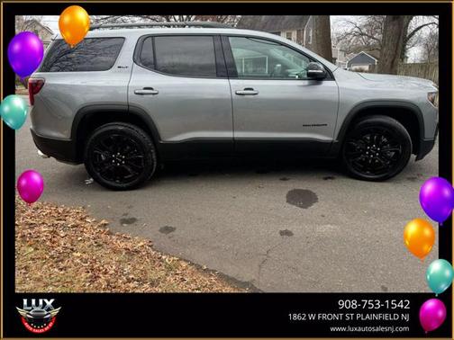 2023 GMC Acadia FWD SLT