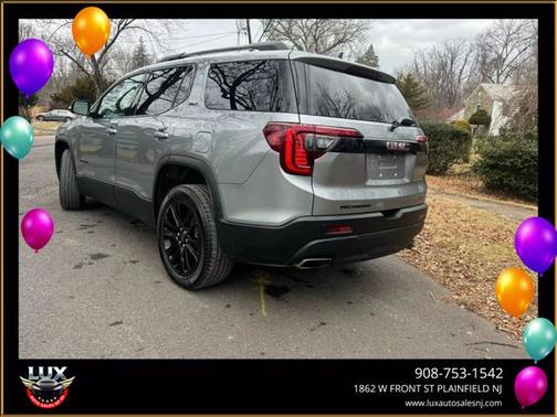 2023 GMC Acadia FWD SLT