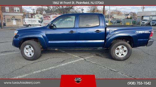 2015 Toyota Tacoma Base